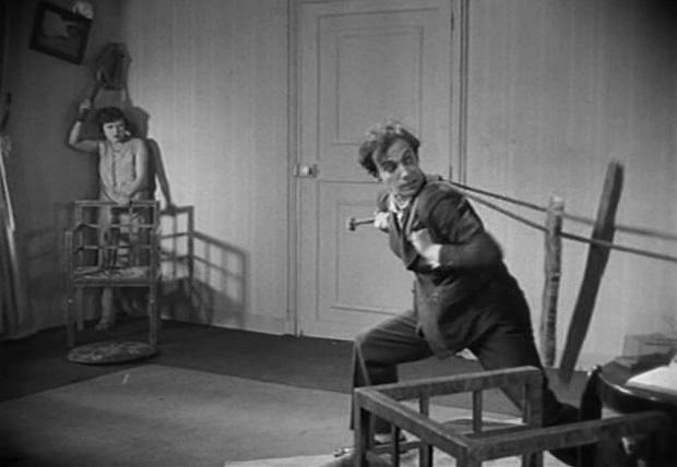 кадр из фильма дали