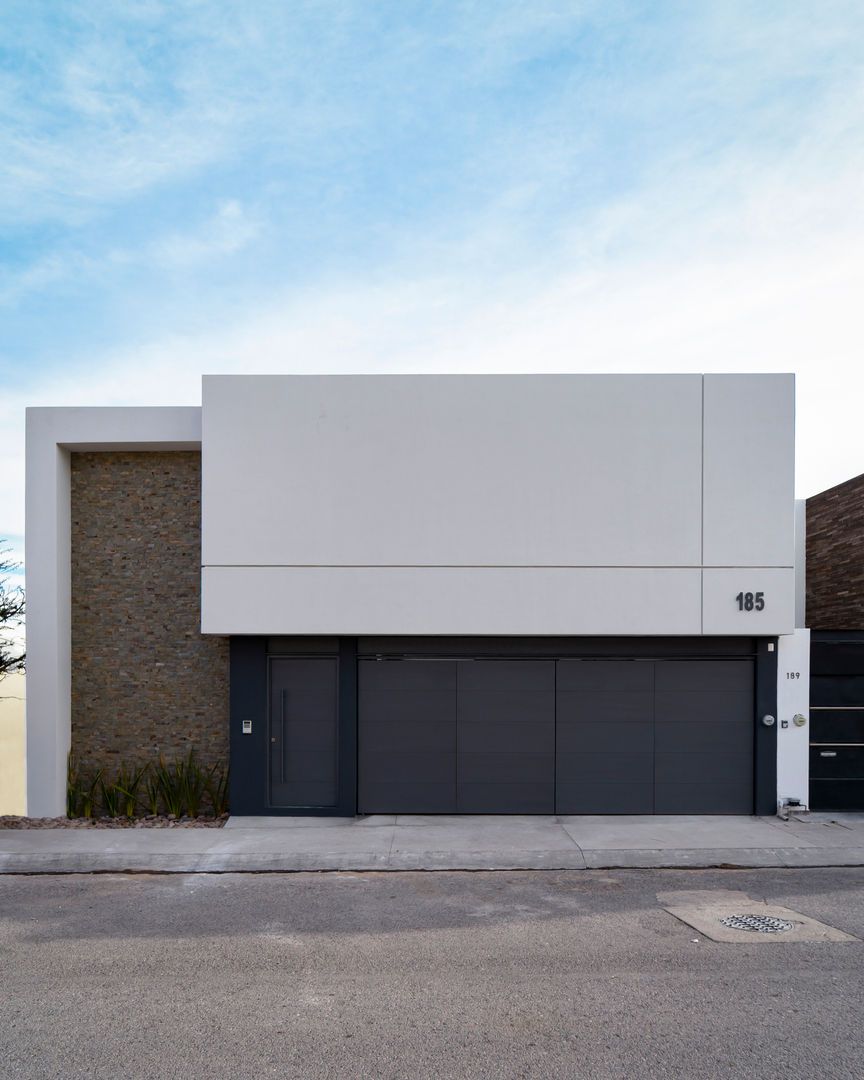 педантичный минимализм в архитектуре таунхаусов