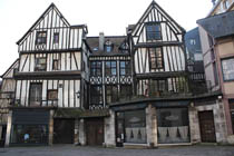 архитектурное решение фасадов здания