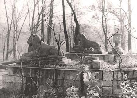 скульптуры