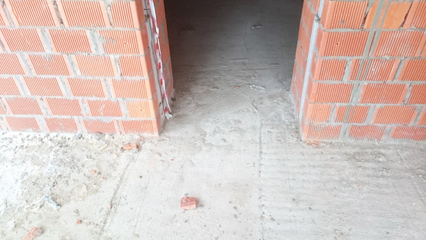 нет термовкладышей - будет промерзать